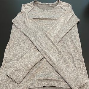 Grey lululemon swiftly tech size 10